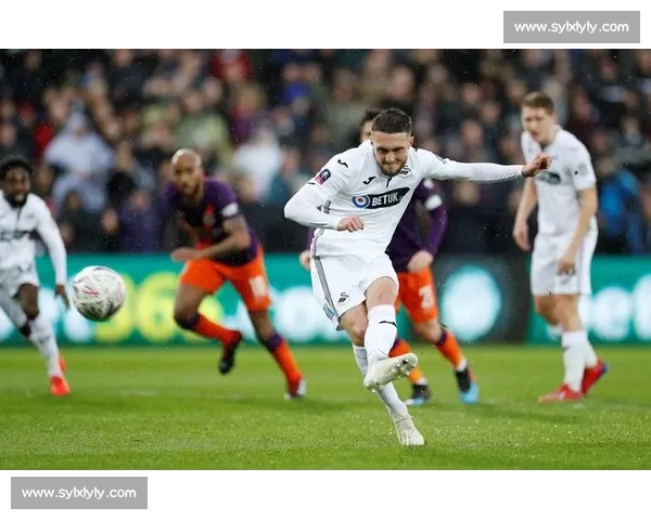 足协杯焦点战鲁能对决富力全场攻防博弈精彩回顾战术细节与关键瞬间解析